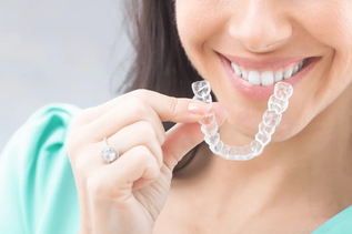 How Does Invisalign Work.webp